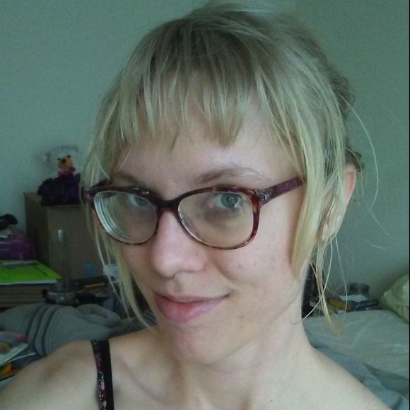 Meet your Posher, Callie - Picture 1 of 1